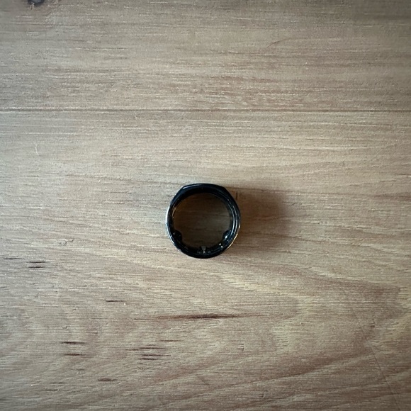 Oura Gen3 Heritage Black - Size 8 - Picture 2 of 4